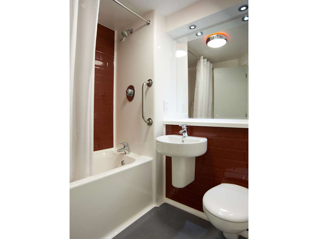 Travelodge London Woolwich Room photo